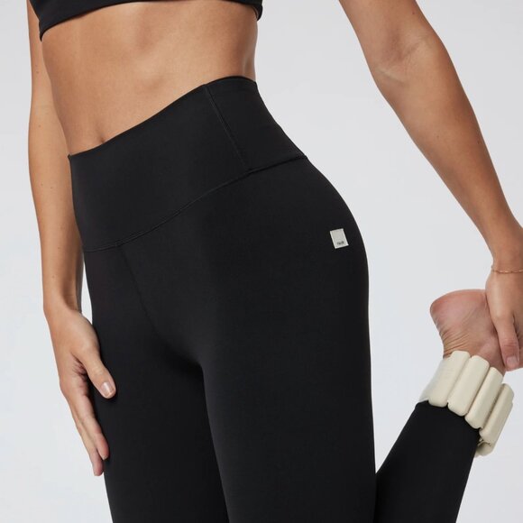 NWT Vuori AllTheFeels™ Legging Sz M Black - Picture 2 of 2